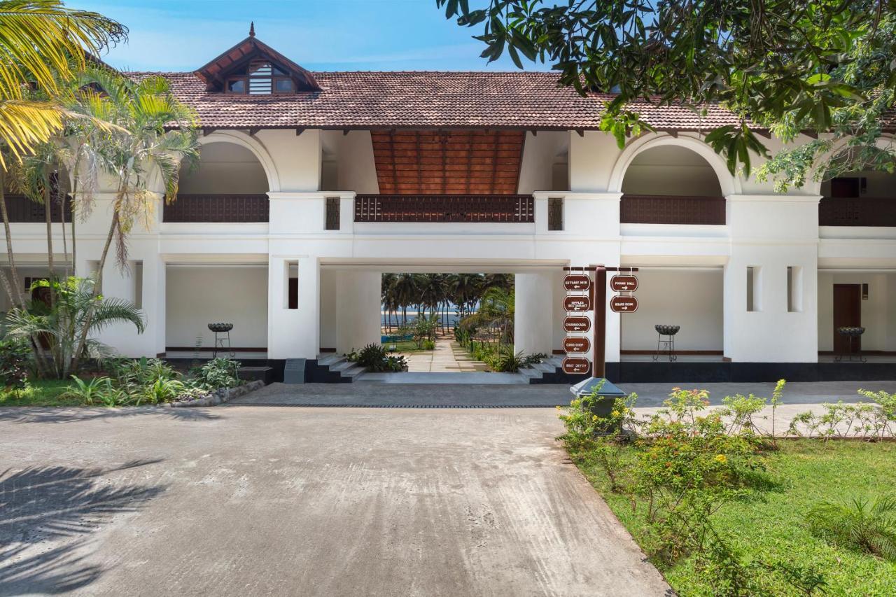 Estuary Sarovar Premiere Poovar Island Екстериор снимка