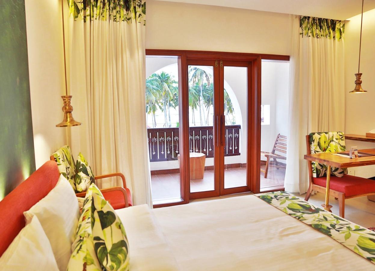 Estuary Sarovar Premiere Poovar Island Екстериор снимка