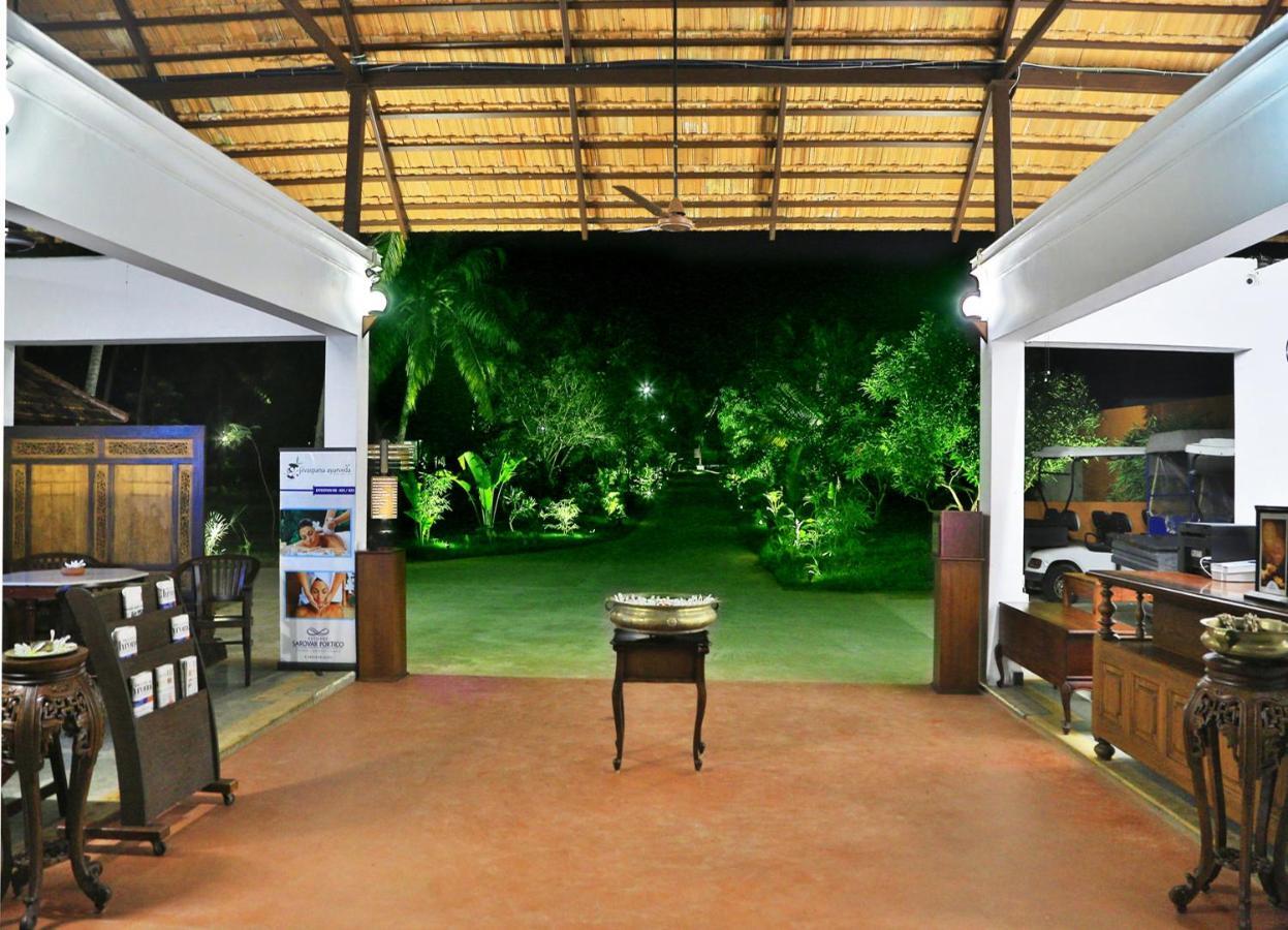 Estuary Sarovar Premiere Poovar Island Екстериор снимка