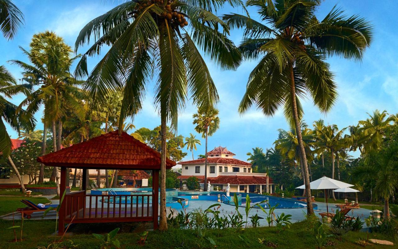Estuary Sarovar Premiere Poovar Island Екстериор снимка