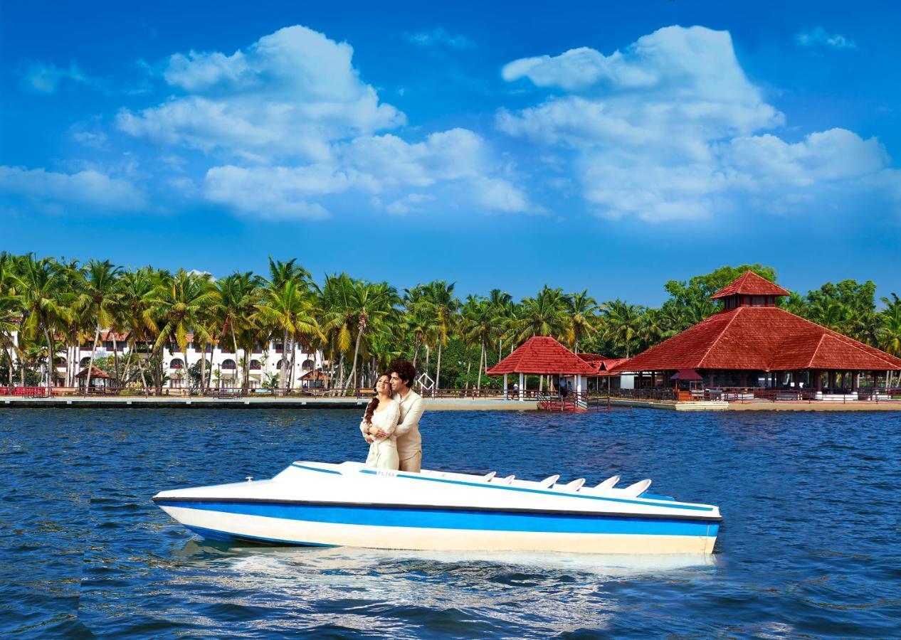 Estuary Sarovar Premiere Poovar Island Екстериор снимка
